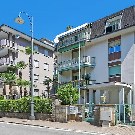 Strixia 50m From - Happy Apartment