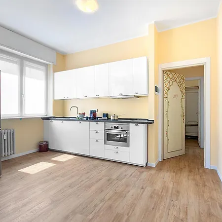 Apartamento Strixia 50m From - Happy